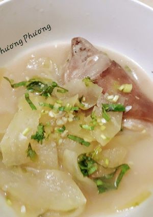 Hình của món Canh bí đao hầm chân giò.