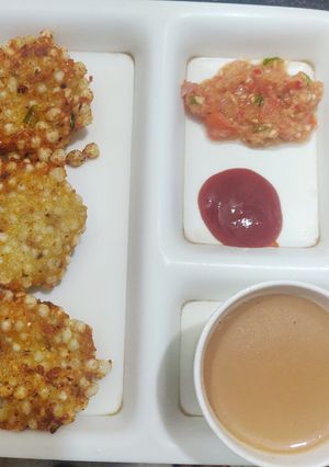 A picture of Sabudana Vada.