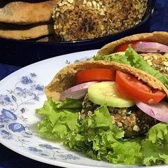 A picture of Oats banana tikki with pita bread.