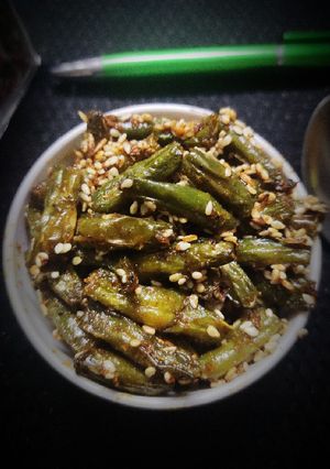A picture of Beans with Sesame Seeds.