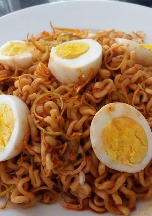 Hình của món Mì cay ngày mưa gió.