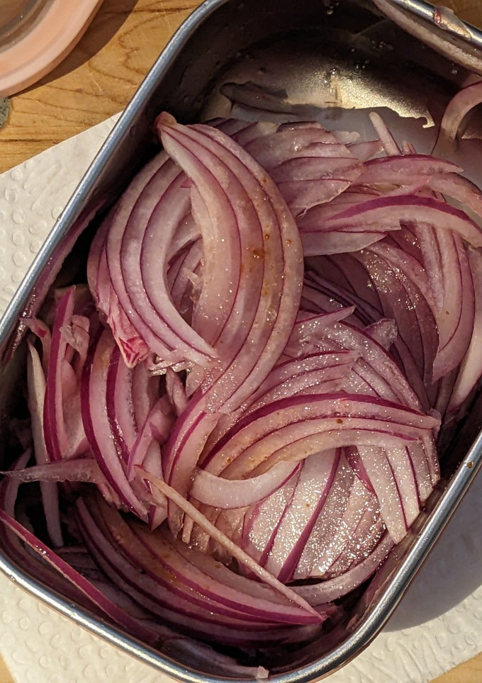 A picture of Quick Pickled Red onions.