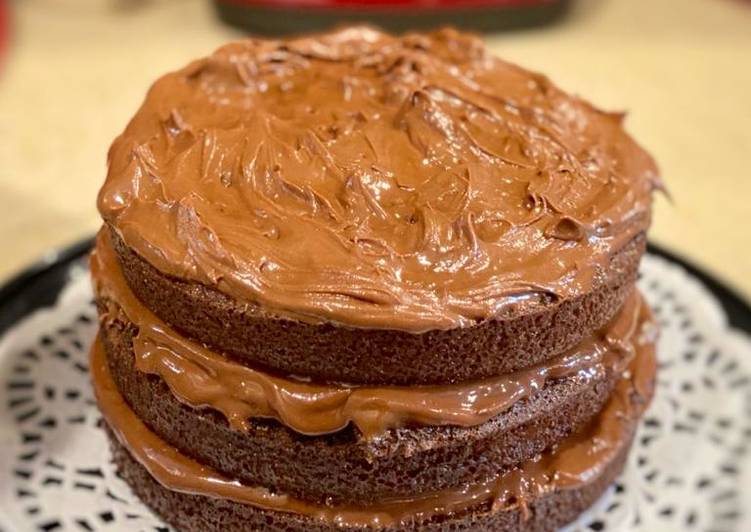 Resep Chocolate Cake All in One (Praktis, Cepat, Enak) yang Enak