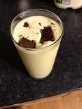 Malteada de vainilla con Brownies