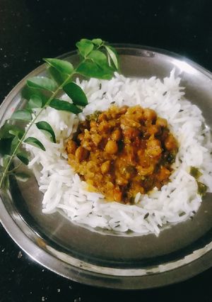 ચણા મસાલા(Chana Masala Recipe In Gujarati) રેસીપી મુખ્ય ફોટો