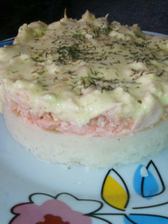 Una foto de Timbal de patata y salmón