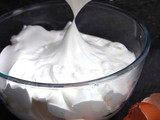 Merengue clásico para decorar tortas