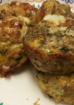 A picture of Spinach-Egg muffins.