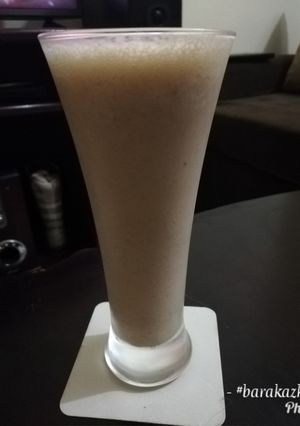 A picture of Simple banana smoothie.
