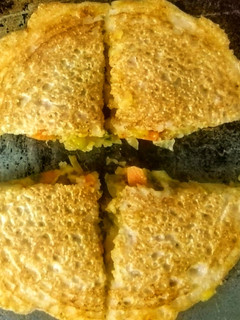 ரவா வெஜ் சாண்ட்விச் (Rava veg sandwich recipe in tamil) செய்முறை முக்கிய புகைப்படம்