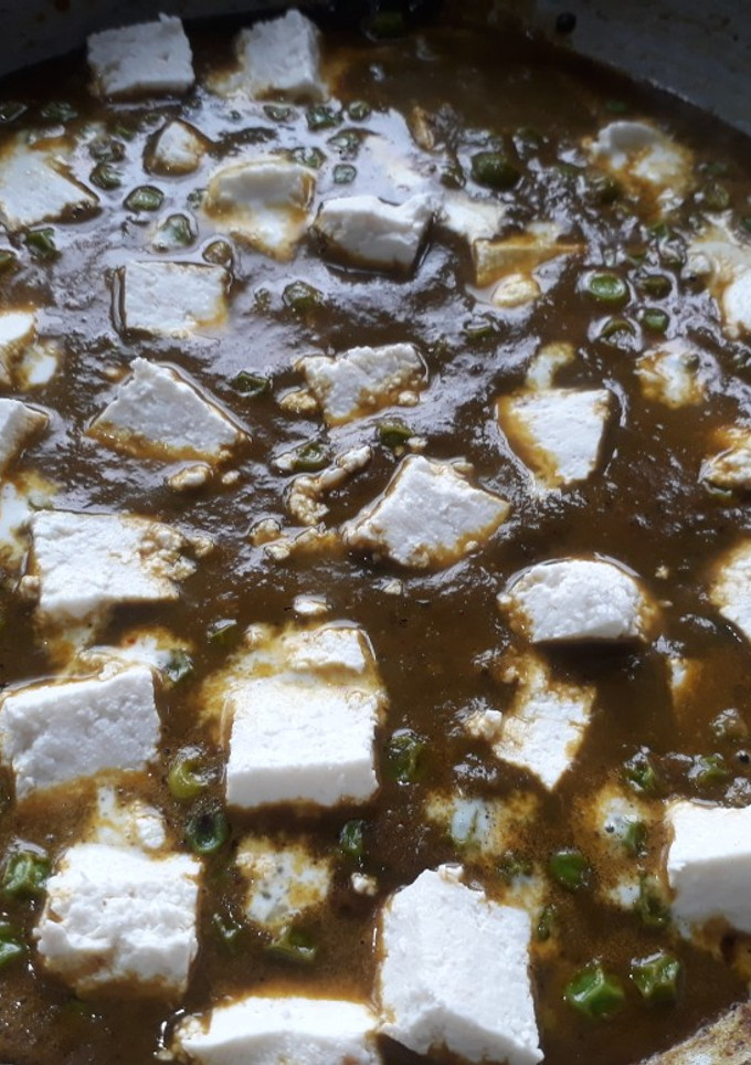 हरियाली मटर पनीर (hariyali matar paneer recipe in Hindi) रेसिपी मुख्य फोटो