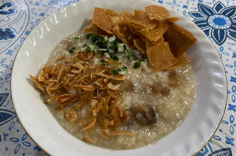 Anti Ribet, Bikin Bubur Ayam Jamur Ekonomis Untuk Jualan