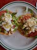 Tostadas de pollo deshebrado