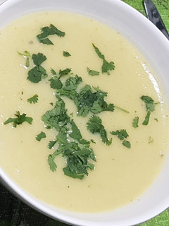 Una foto de Crema de coliflor al curry