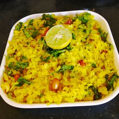 Flatten Rice (Poha) A picture of Flatten Rice (Poha).