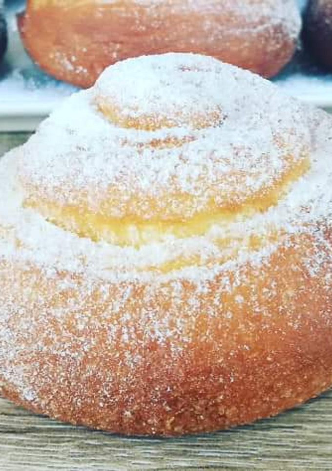 Una foto de Donuts muy esponjosos receta fácil