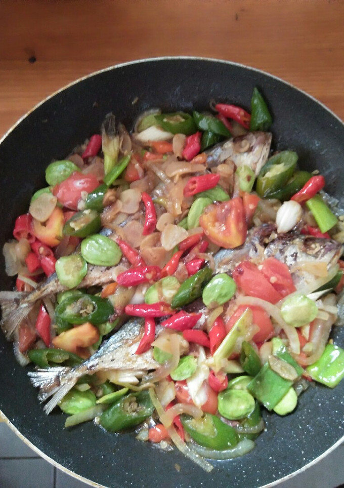 Foto resep Ikan peda siram pete pedes gett