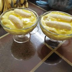 A picture of Mixed Fruit custard.