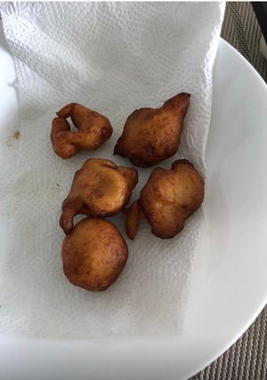 A picture of Banana doughs.