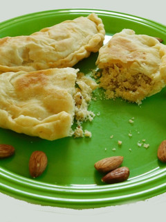இனிப்பு சமோசா செய்முறை முக்கிய புகைப்படம்
