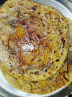 पूरन पोली (puran poli recipe in Hindi) रेसिपी मुख्य फोटो