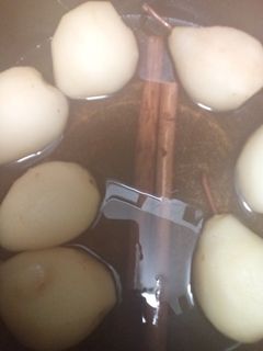 Una foto de Peras al moscatel