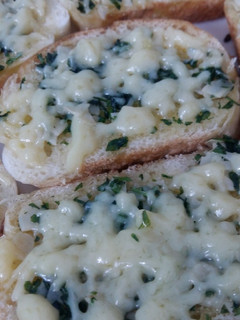 A picture of Garlic Bread.