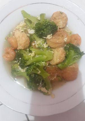 Foto resep Sayur brokoli udang tofu ala2