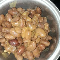 A picture of Simple beans.