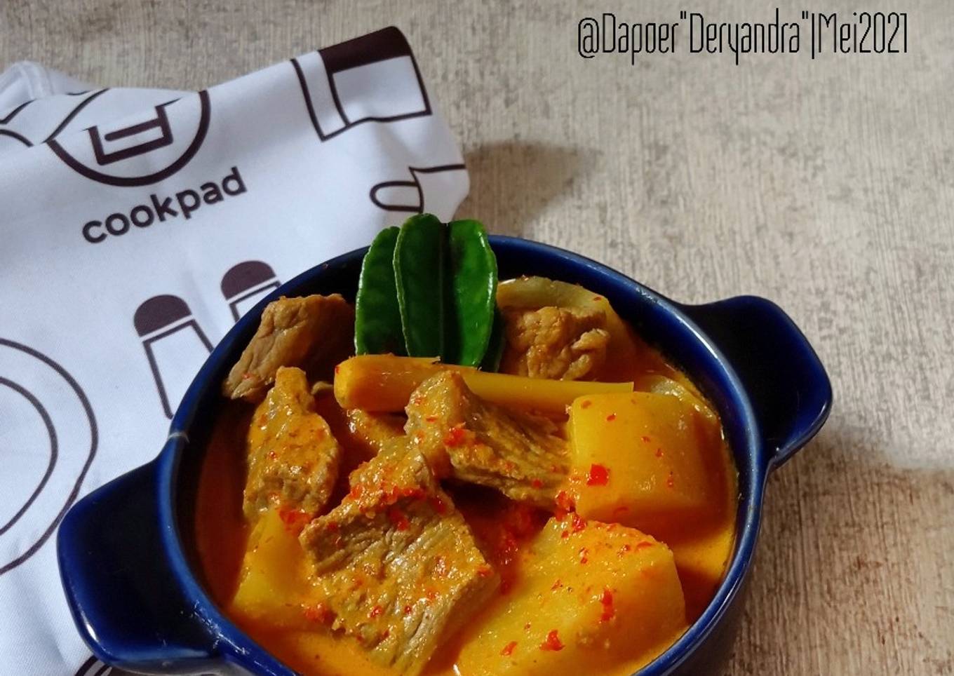 Gulai Daging Kentang