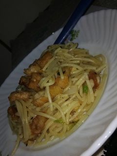 Foto resep Spaghetti aglio olio with nugget