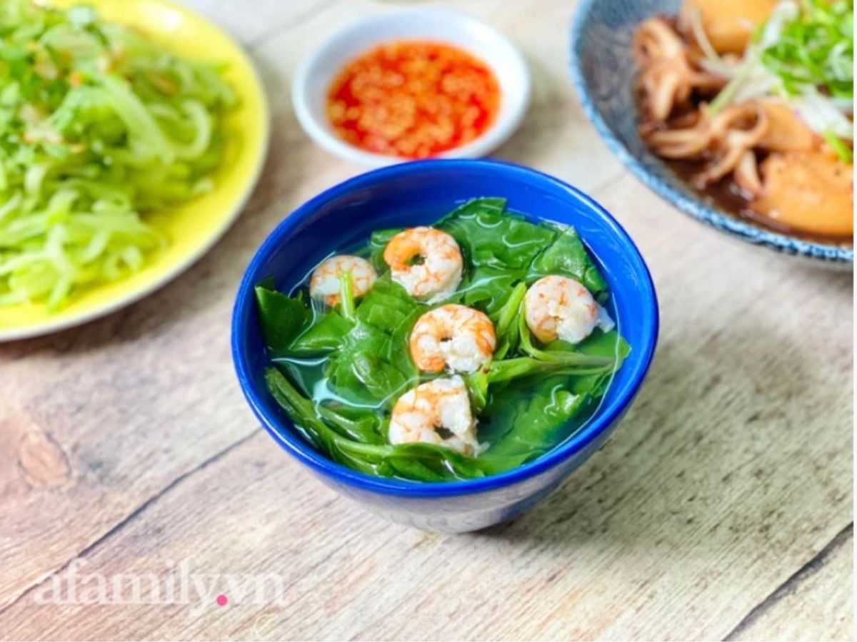 Canh Rau Bầu Đất Nấu Tôm