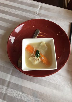 A picture of Chicken wonton soup.