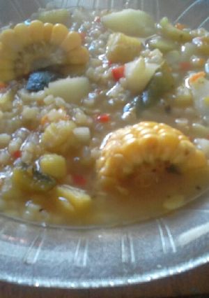 Una foto de Sopa de verduras🍲