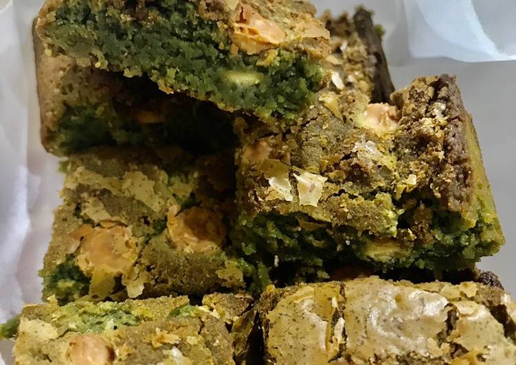 Recipe of Homemade Matcha white choc soft & gooey brownies