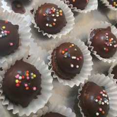 รูปของ Eggdrop chocolate