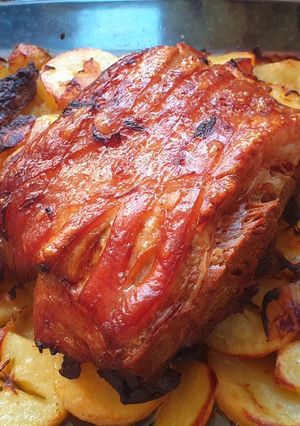 Kuktában főtt majd ropogósra sült Bőrös hús recept fotója