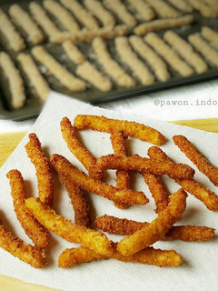 A picture of Chicken Fries.