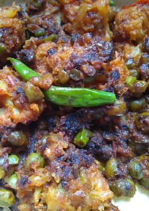 নিরামিষ ফুলকপি (niramish foolkopi in Bengali) রেসিপির প্রধান ছবি