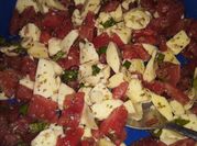 Una foto de empanada de caprese