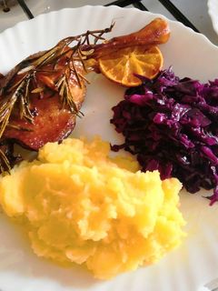 Rozmaringos-narancsos sült kacsacomb recept fotója