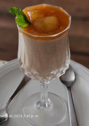 Foto principal de Mousse de ciruela con su coulis