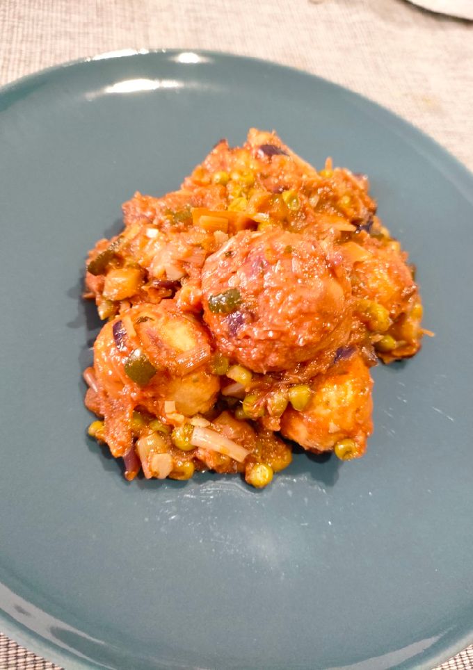 Una foto de Albóndigas de pollo con verduritas