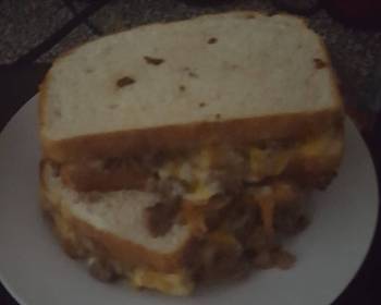 Easy Make Recipe Cheeseburger grilled cheese sandwiches Savory Delicious