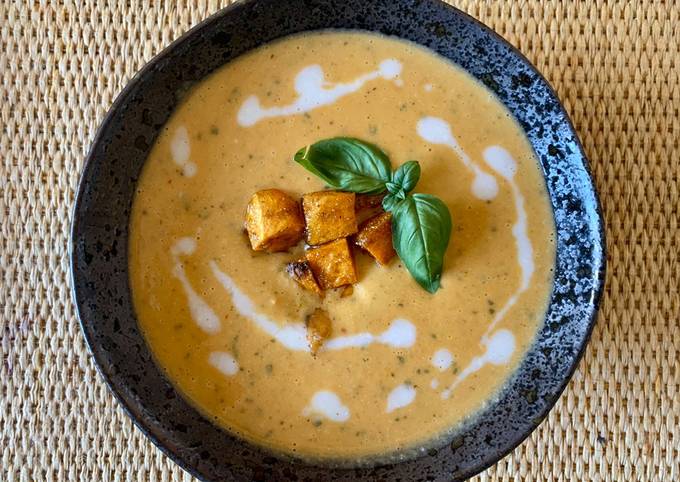 Butternut squash Thai red curry soup