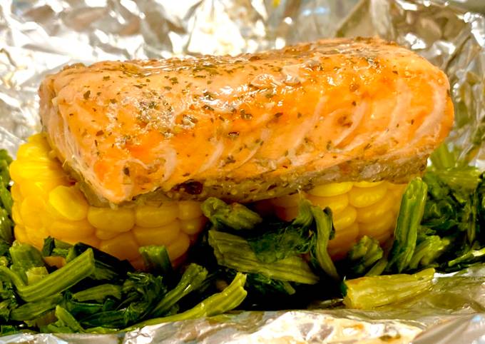 Recipe of Award-winning Foil Wrapped Salmon &amp; Vegetable Grill