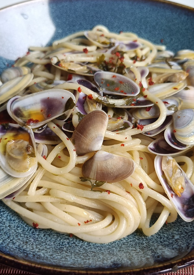 Una foto de Spaghetti alle vongolle