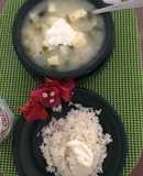 Mote de queso acompañado de suero costeño