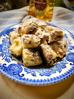 Foto di Quadrotti di panettone speziati