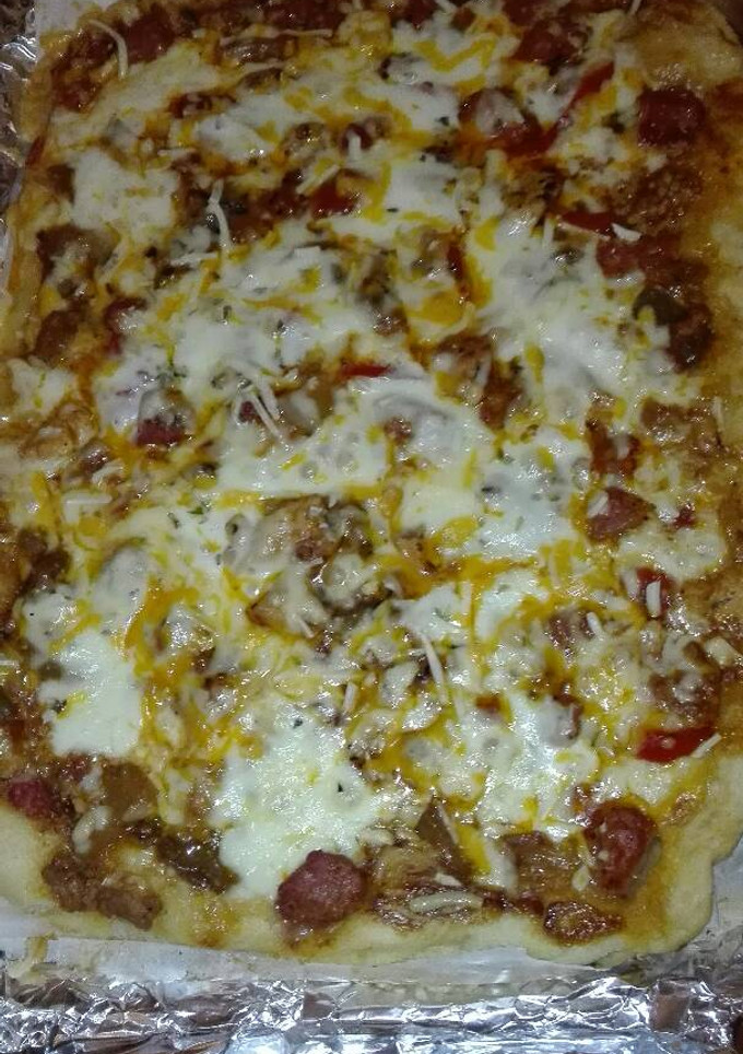 Una foto de Pizza mixta picantita